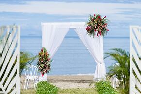 Sheraton Fiji Golf & Beach Resort