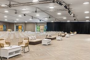 Sheraton Fiji Golf & Beach Resort