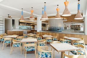 Sheraton Fiji Golf & Beach Resort