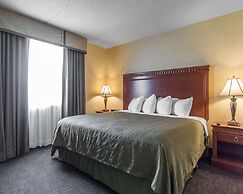 Quality Inn & Suites Bay Front