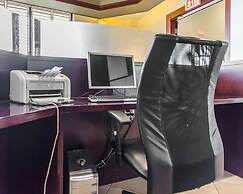 Quality Inn & Suites Bay Front