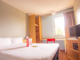 ibis Colmar Est