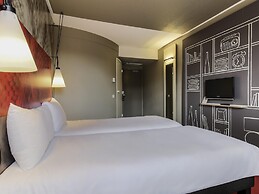 ibis Paris Coeur d'Orly Airport