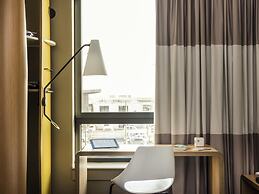ibis Paris Coeur d'Orly Airport