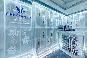 Listel Whistler, a Coast Hotel