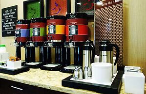 Hampton Inn & Suites Philadelphia/Bensalem