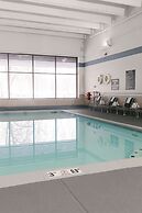 DoubleTree by Hilton Lansing