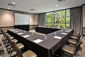 DoubleTree by Hilton Lansing