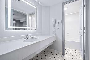 La Quinta Inn by Wyndham Corpus Christi North