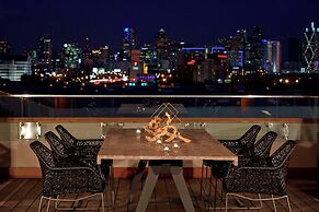 Renaissance Dallas Hotel