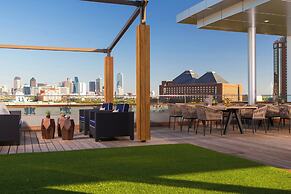 Renaissance Dallas Hotel