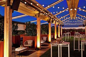 Renaissance Dallas Hotel