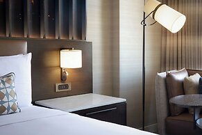 Renaissance Dallas Hotel