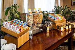 DoubleTree by Hilton Boston - Milford