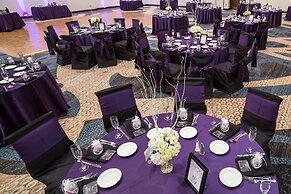 DoubleTree by Hilton Boston - Milford