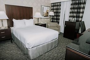 DoubleTree by Hilton Detroit - Dearborn
