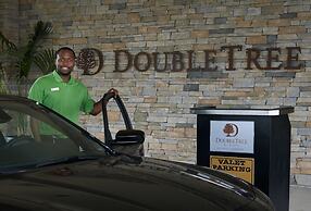 DoubleTree by Hilton Detroit - Dearborn