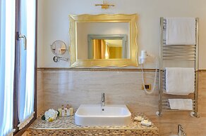 Hotel Savoia & Jolanda