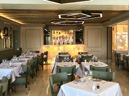 Hotel Savoia & Jolanda