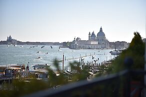 Hotel Savoia & Jolanda