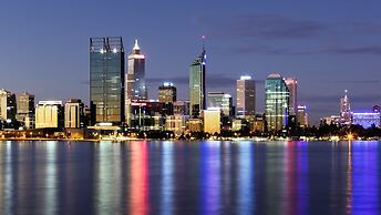 Holiday Inn Perth City Centre by IHG