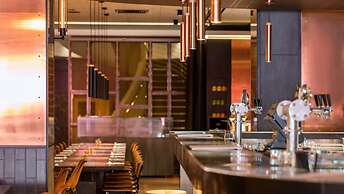 Holiday Inn Perth City Centre by IHG