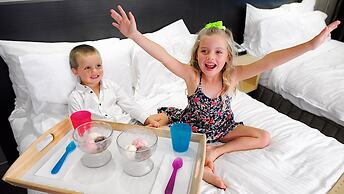 Holiday Inn Perth City Centre by IHG