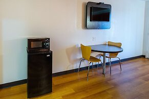 Motel 6 Waxahachie, TX