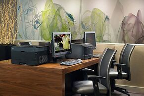 Courtyard by Marriott Raleigh/Cary