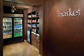 Courtyard by Marriott Raleigh/Cary