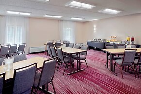 Courtyard by Marriott Raleigh/Cary