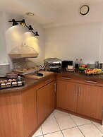 Centro Hotel Mondial Munchen Trademark Collection by Wyndham