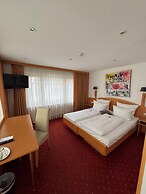 Centro Hotel Mondial Munchen Trademark Collection by Wyndham