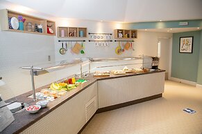 Holiday Inn Ashford North A20 by IHG