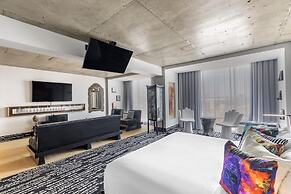 Lorenzo Hotel Dallas, Tapestry Collection by Hilton