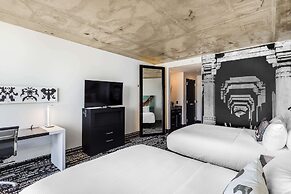 Lorenzo Hotel Dallas, Tapestry Collection by Hilton