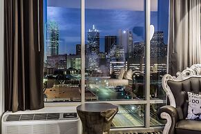 Lorenzo Hotel Dallas, Tapestry Collection by Hilton