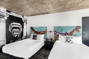 Lorenzo Hotel Dallas, Tapestry Collection by Hilton