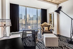 Lorenzo Hotel Dallas, Tapestry Collection by Hilton