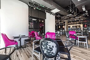 Lorenzo Hotel Dallas, Tapestry Collection by Hilton