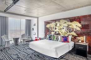 Lorenzo Hotel Dallas, Tapestry Collection by Hilton