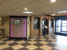 Howard Johnson Hotel by Wyndham Newark Airport