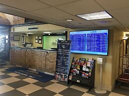 Howard Johnson Hotel by Wyndham Newark Airport