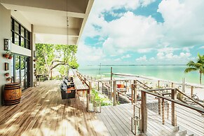 Baker's Cay Resort Key Largo, Curio Collection by Hilton