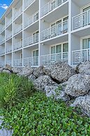 Baker's Cay Resort Key Largo, Curio Collection by Hilton