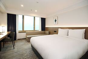 Koreana Hotel