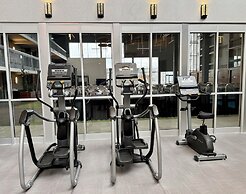 Holiday Inn Burlington Conference Centre by IHG