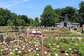 Holiday Inn Burlington Conference Centre by IHG