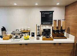 Holiday Inn Burlington Conference Centre by IHG