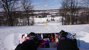 Holiday Inn Burlington Conference Centre by IHG